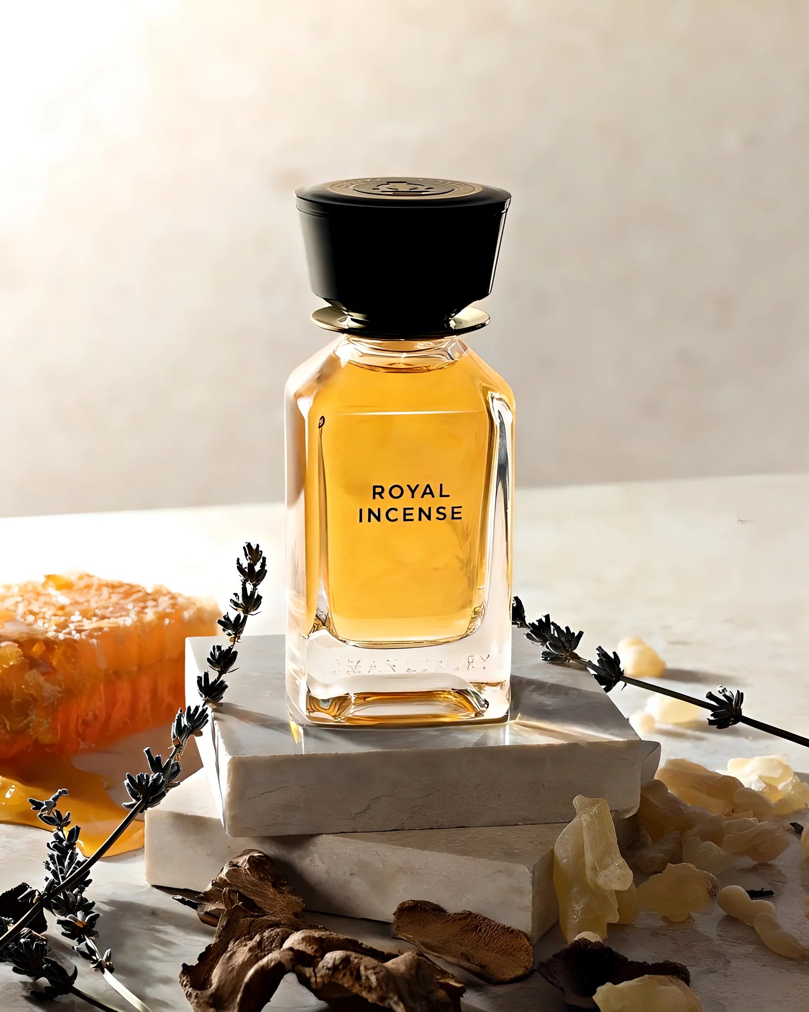 Omanluxury Royal Incense Eau de Parfum